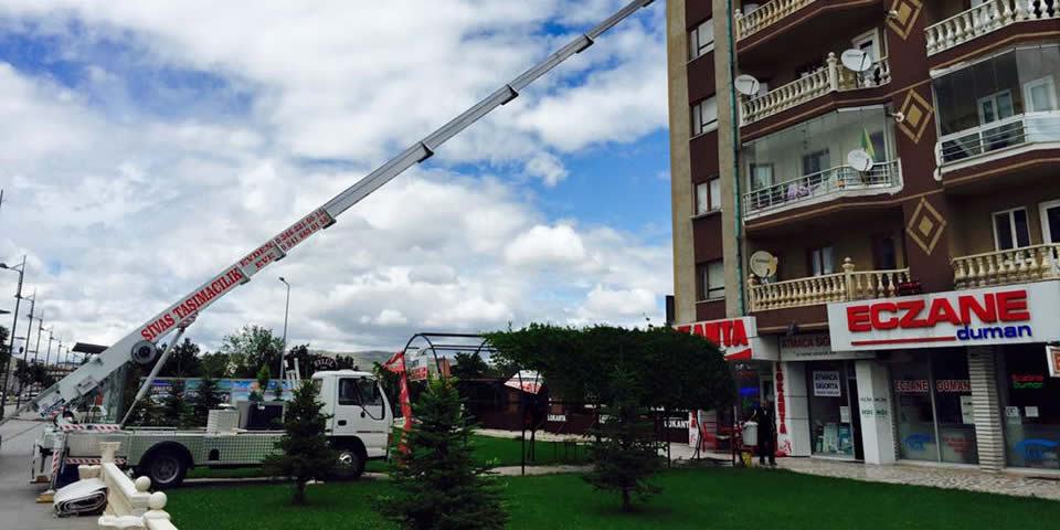 Strongest distribution network